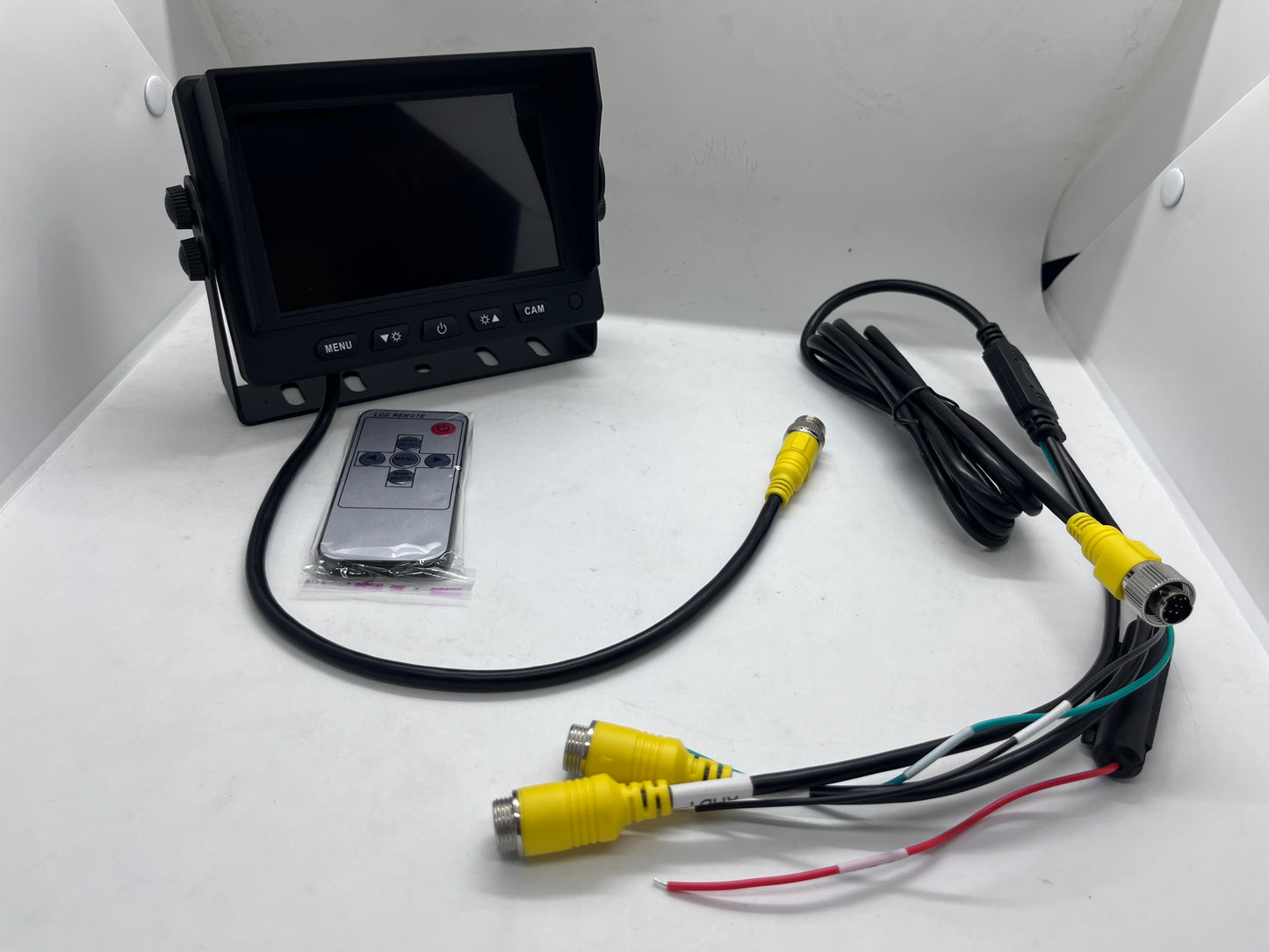 Monitor za rikverc kameru JPM-506 – 5" HD, Visoka svjetlina (12V-36V)