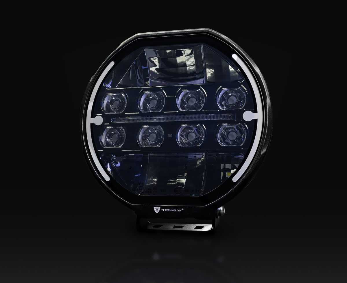TT Technology 9" LED Traffic Light (200W)