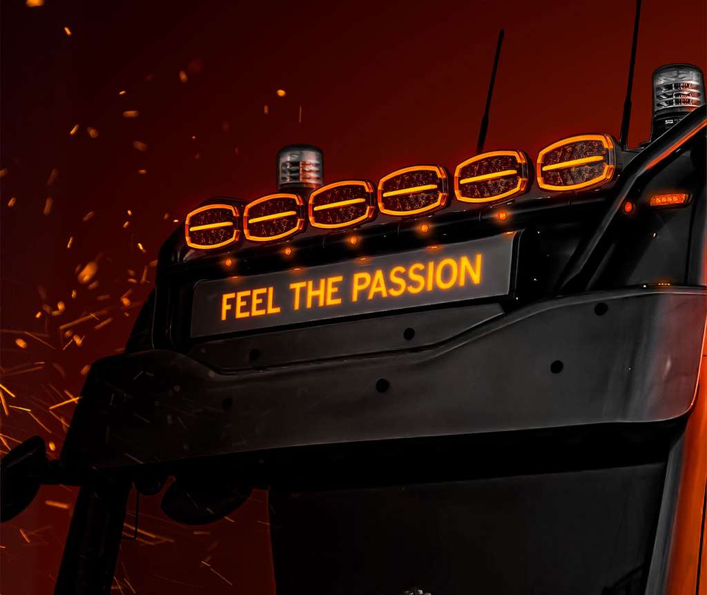 FIREFLY ONE DRIVING LIGHT OVAL