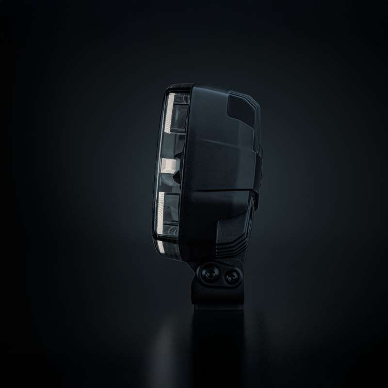 FIREFLY ONE DRIVING LIGHT OVAL