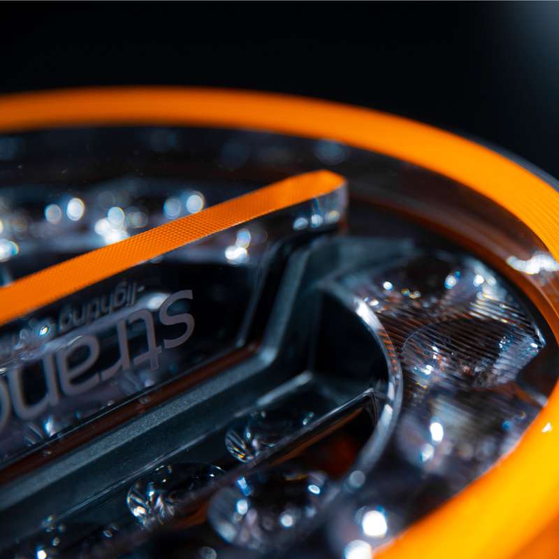 FIREFLY PRO DRIVING LIGHT 9" - 12.076 LUMENA I INTEGRIRANO UPOZORENJE