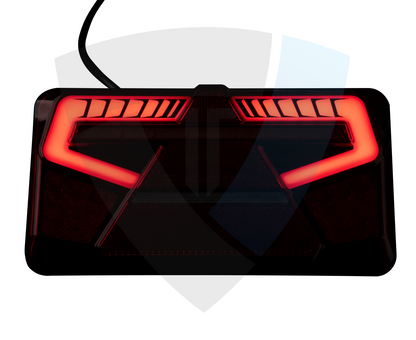 Premium LED Stražnja Lampa 12/24V – 5 Funkcija + Dinamički Žmigavac & Trokut