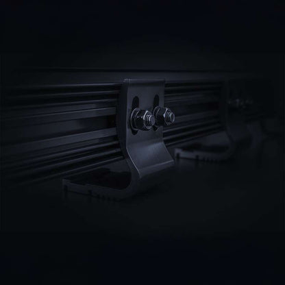 SIBERIA XP RED TIGER 12″: SVJETLO KOJE VIDI KROZ MRAK