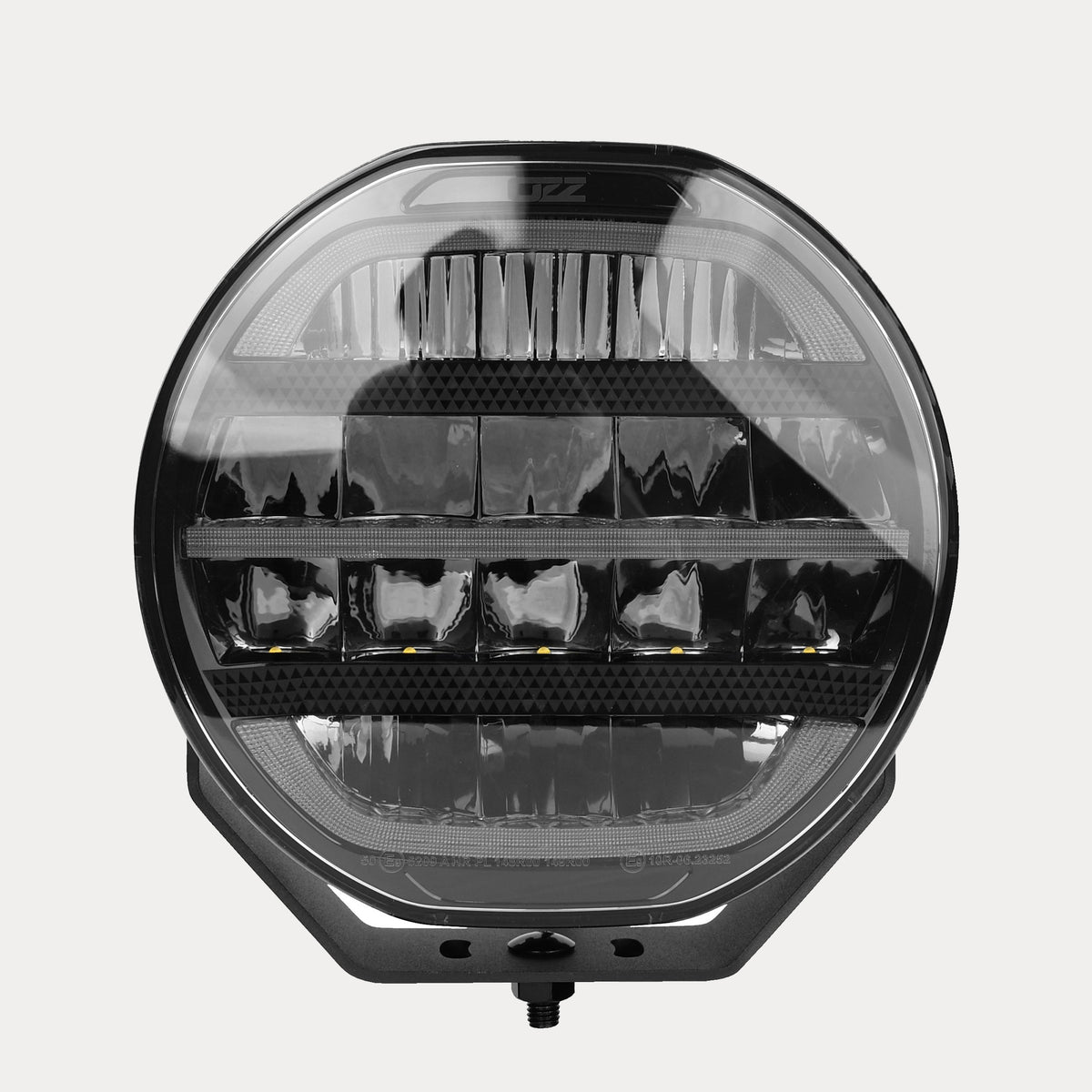 OZZ XR2 P9″ Black & White
