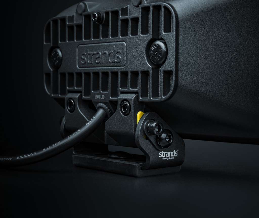 Strands IZE LED OG Rex