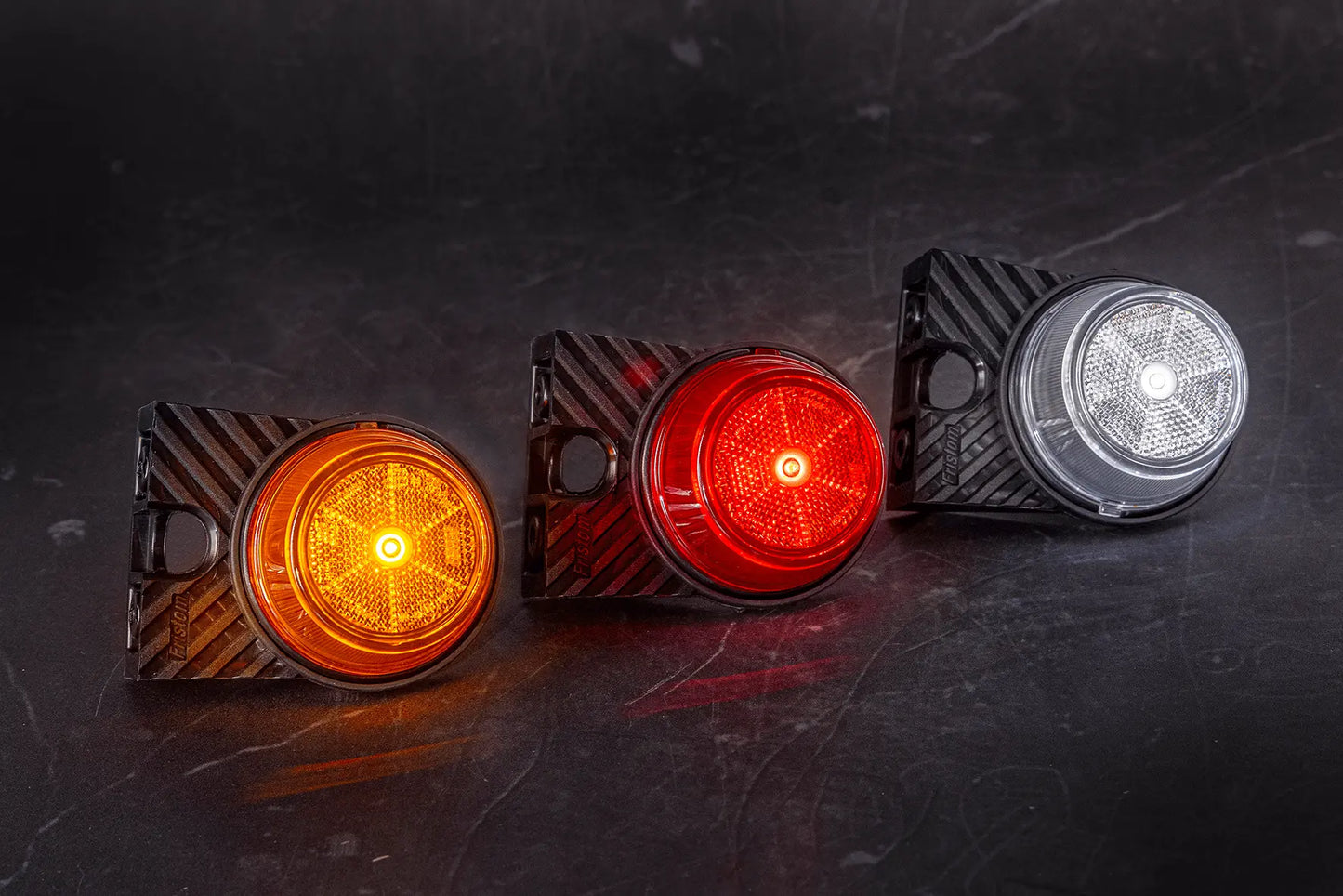 FT-059 LED – Univerzalno LED Gabaritno Svjetlo s Reflektorom