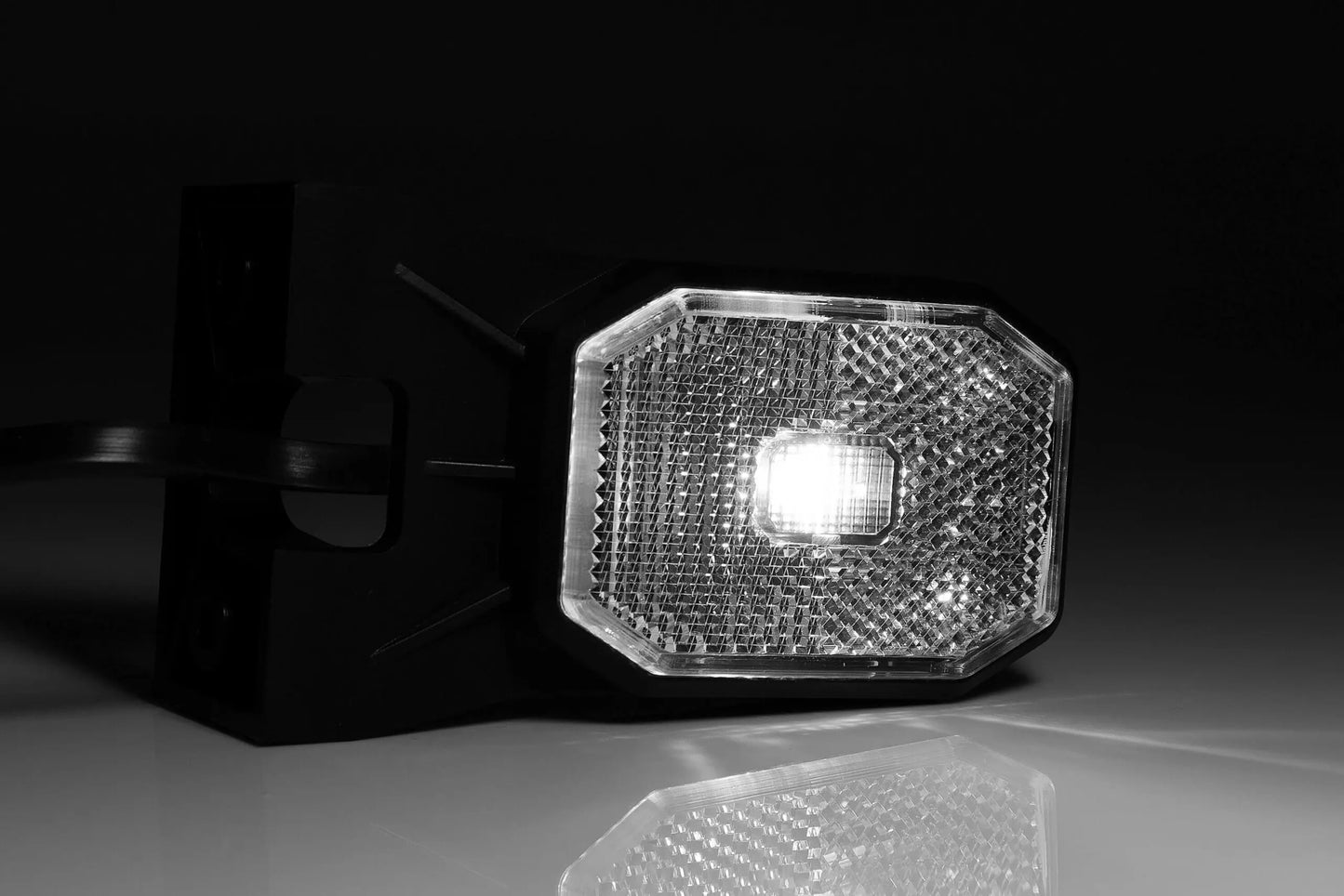 FRISTOM FT-069 LED - Fleksibilni Gabarit s Reflektorom