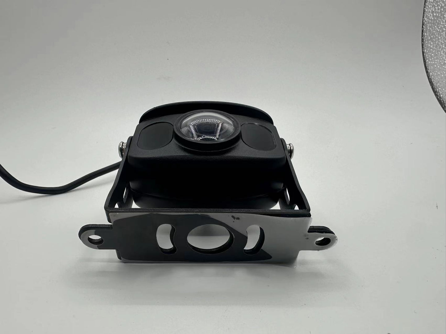 JPC-167 – Ultra-robusna AHD Kamera za Građevinske Strojeve (165°, IP69K)