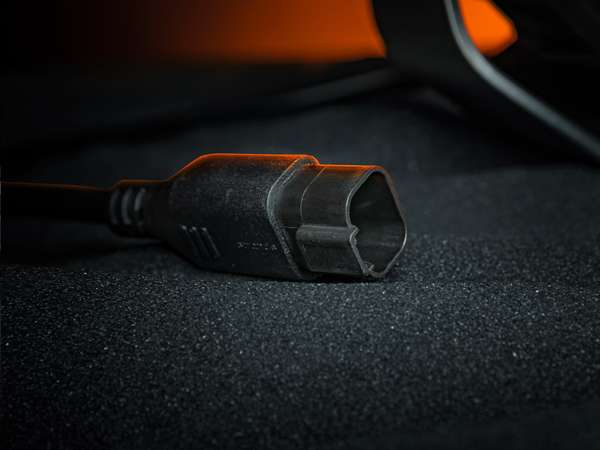 STRANDS SIBERIA SKYLORD 9" - Majstorsko djelo dizajna