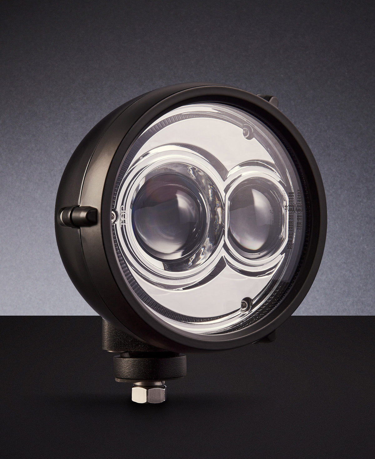 Vrhunski LED far TT Technology 60W (Kratko i dugo svjetlo)