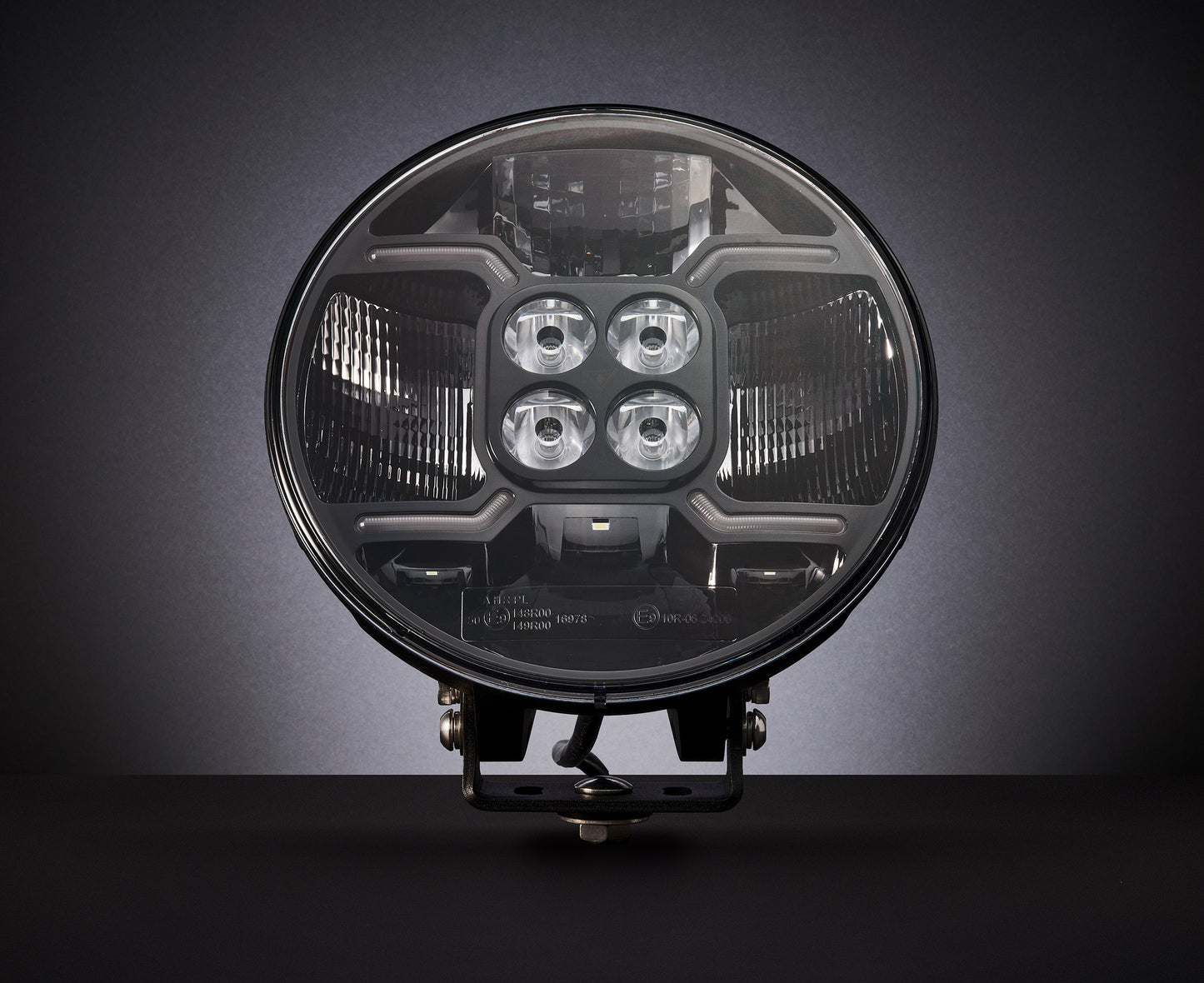 TT Technology 9" LED Driving Light (160W)