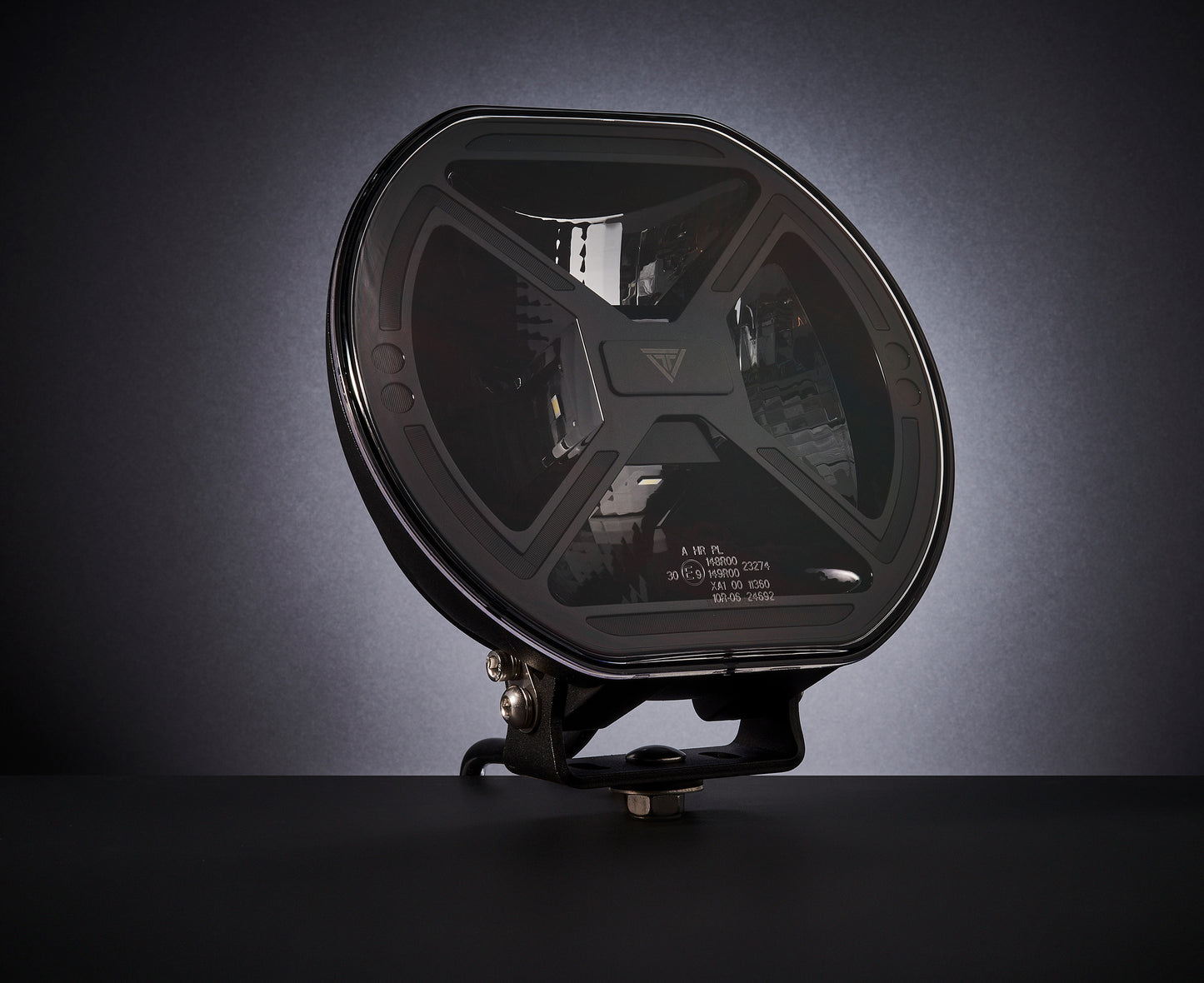 TT Technology 9" LED Black Series (160W | 11.000 lm) - DINAMIČNA POZICIJA