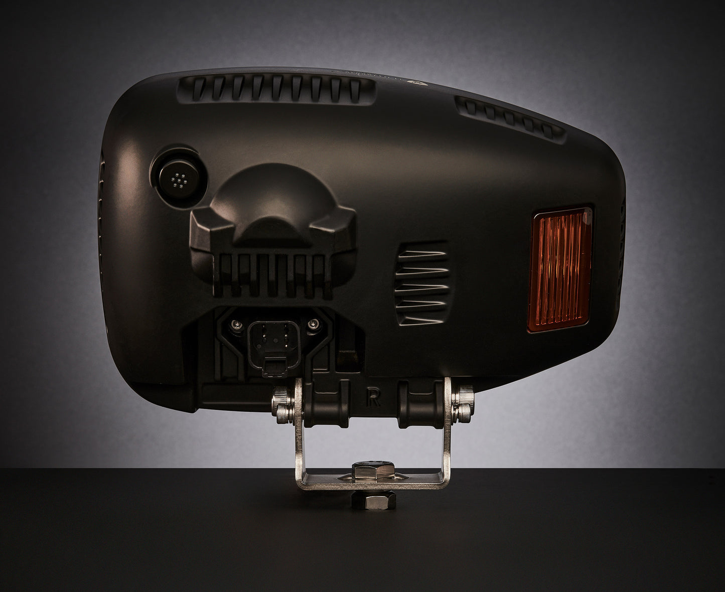 Prednji LED Far 108W s Integriranim Žmigavcem  – Za JCB, CAT, Volvo, Terex